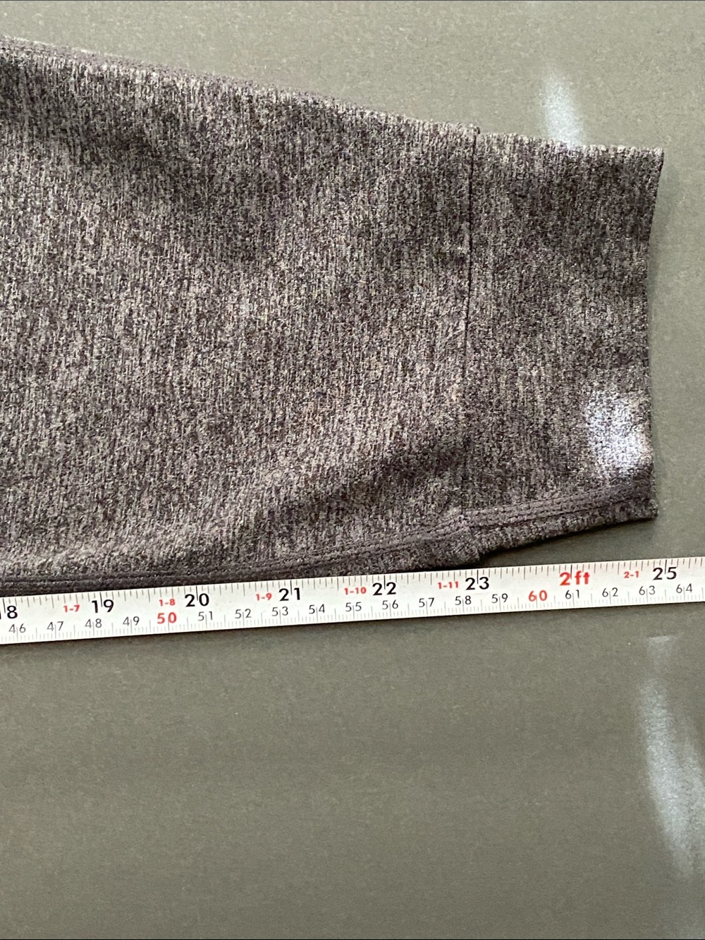 Vuori Gray Joggers Size Small - Picture 5 of 5
